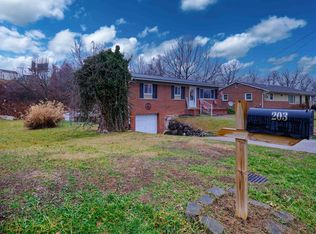 203 Holley Ct, Barboursville, WV 25504