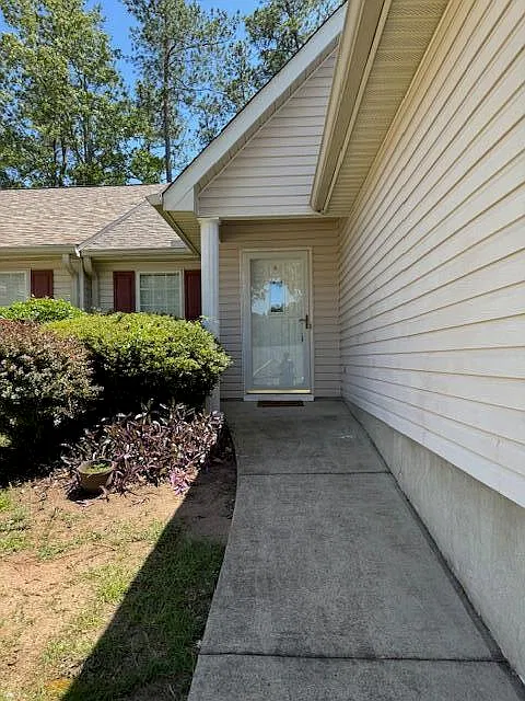 2 bed, 2.0 bath, 1165 sqft, $1,600 — Photo 2