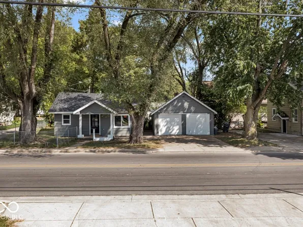 220 E 29th St, Anderson, IN 46016