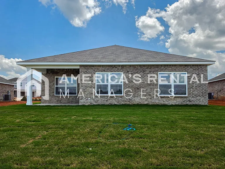 181 Keller Dr — Photo 53