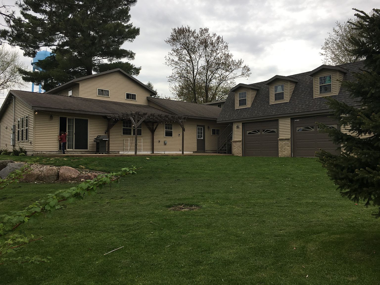 317 Flint Ave, Mattoon, WI 54450 Zillow