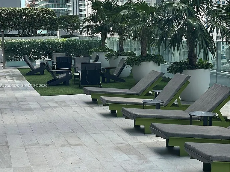 1010 Brickell Ave #2707 — Photo 17
