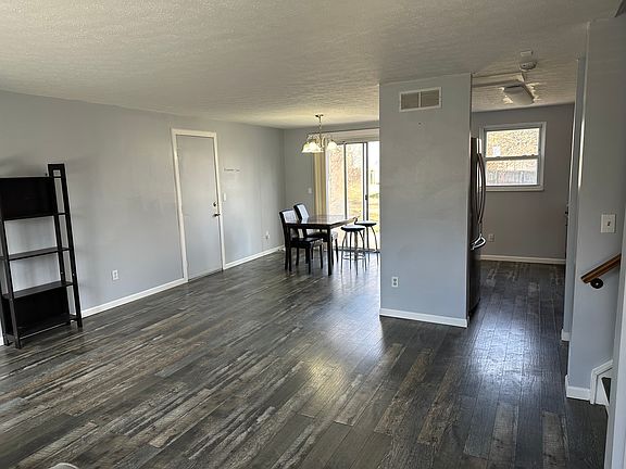 3rd image of 11690 Greenhaven Ct #1