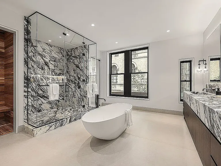 250 W 73rd St #1 — Photo 20