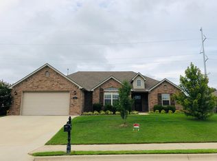 451 Verona Way, Centerton, AR 72719