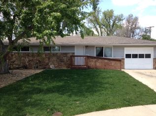 9 Sherman Ct, Longmont, CO 80501
