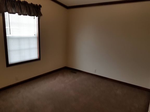 5th image of 9800 Bloomsbury Cir #295