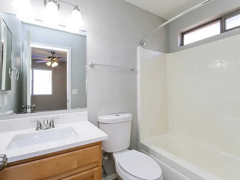 10602 W Rosewood Dr — Photo 11