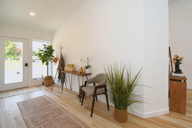 2 bed, 1.0 bath, 850 sqft, $2,900 — Photo 3