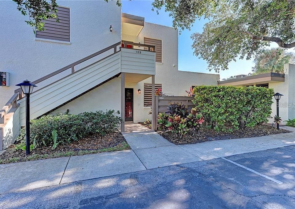 1st image of 104 Tidewater Dr #104D