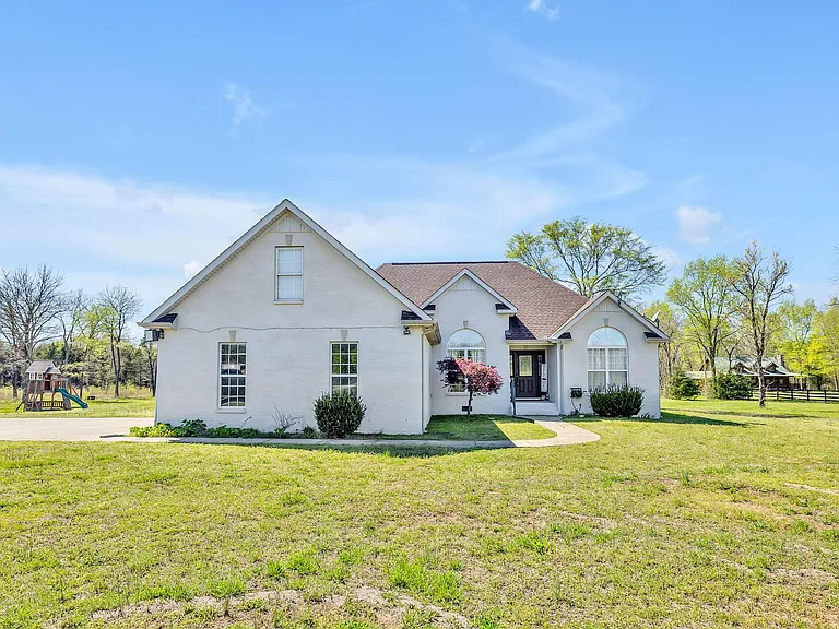8615 Lane Rd — Photo 30