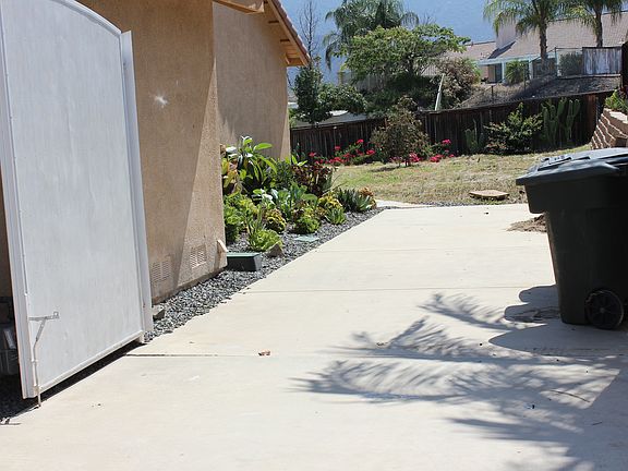 2nd image of 15237 Lake Breeze Cir