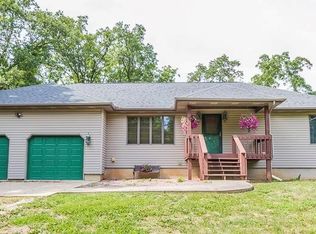 19109 Jewell Rd, Lebanon, MO 65536