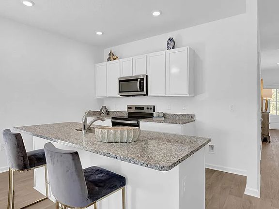 2nd image of 13634 Logan Pl