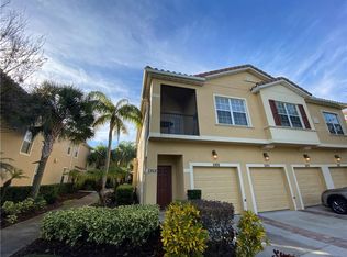 2868 Oakwater Dr, Kissimmee, FL 34747