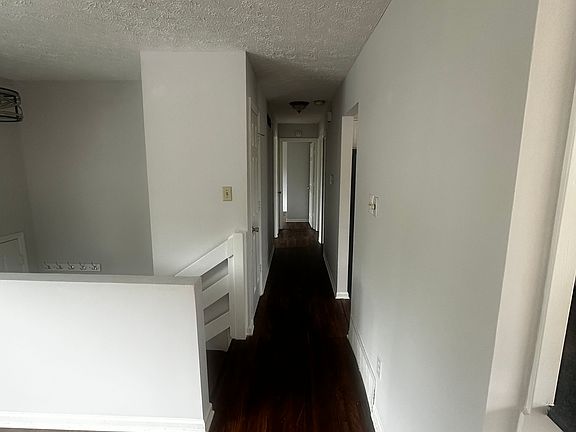 5th image of 661 Elk Lake Dr
