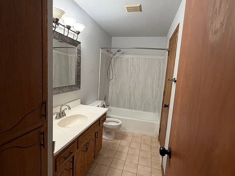 18920 Deerfield Trl — Photo 3