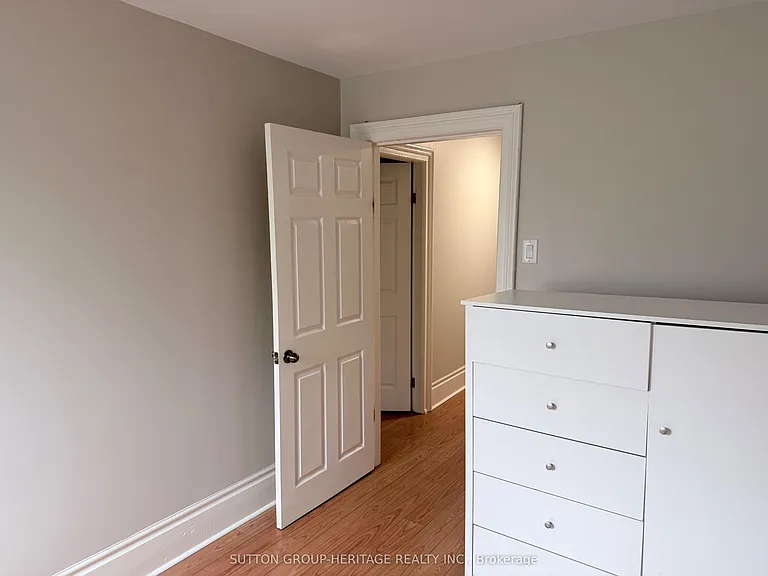 96 Brock St W #2 — Photo 13