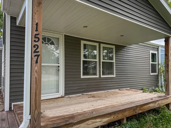 1527 1st St, Boone, IA 50036