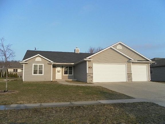 2nd image of 129 Michelle Dr