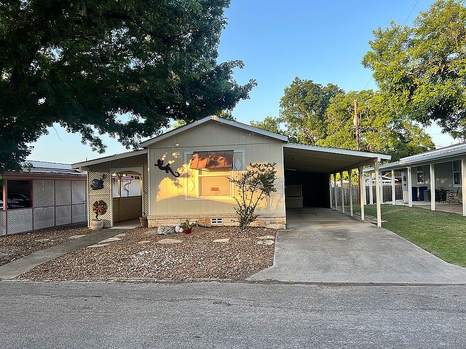 1st image of 7 Rio Vista Dr