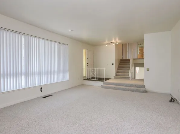 330 Sea Horse Ct, Foster City, CA 94404