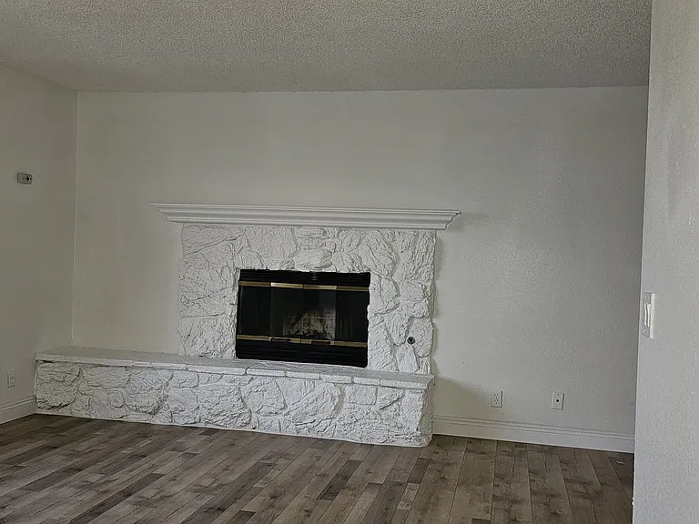 16340 Quantico Rd #4 — Photo 21