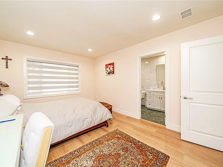 2220 Jose Way — Photo 30