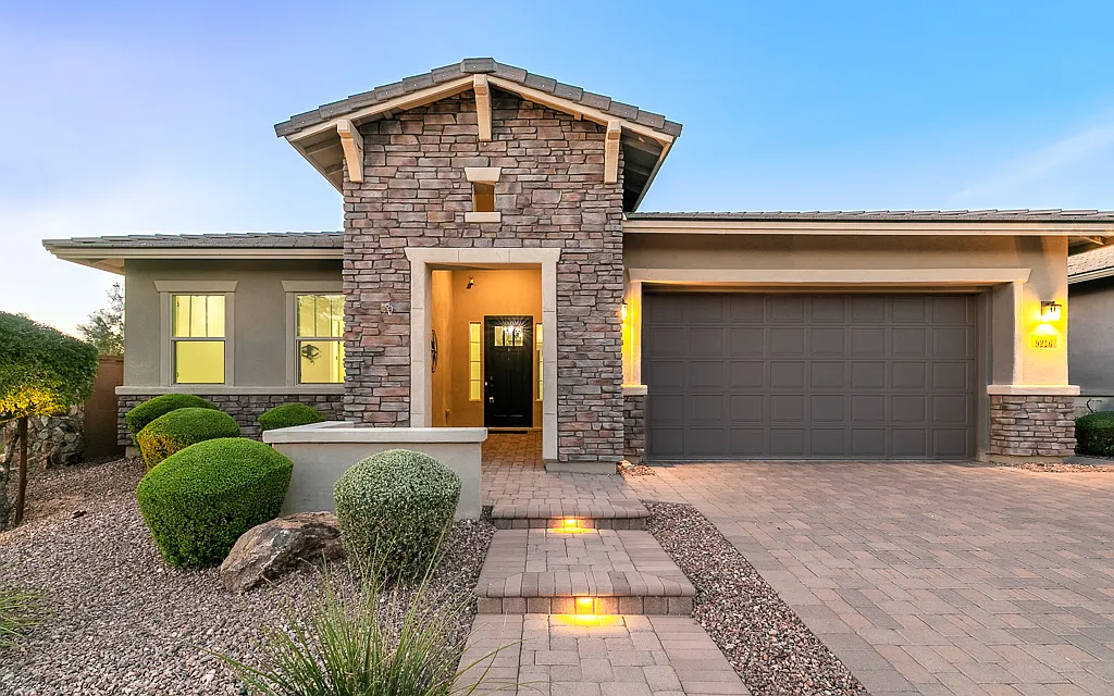 9216 W White Feather Ln — Photo 2