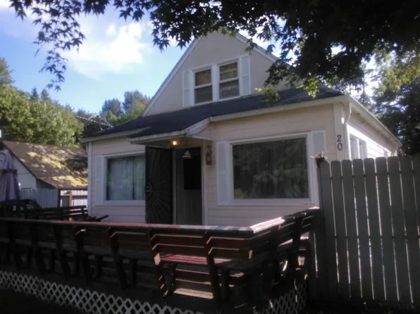 20 NE Dusty Rd, Belfair, WA 98528