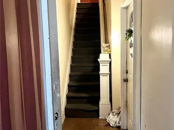 519 W Turner St APT 1, Allentown, PA 18102