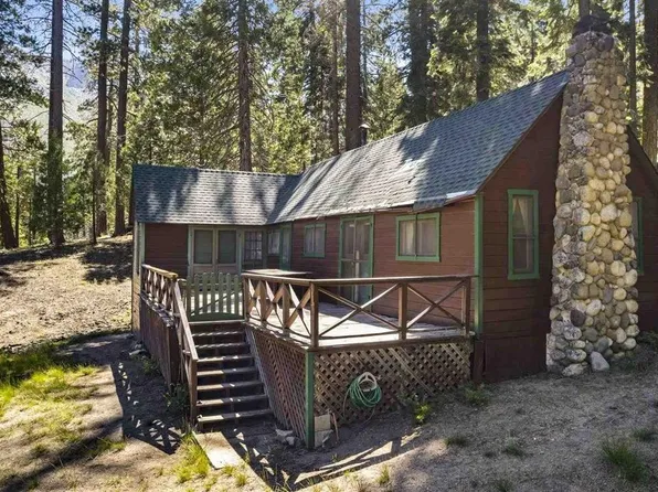 7 Riverside Tract, Pinecrest, CA 95364