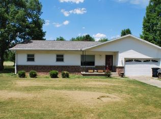 16539 Donna Dr, Paris, IL 61944