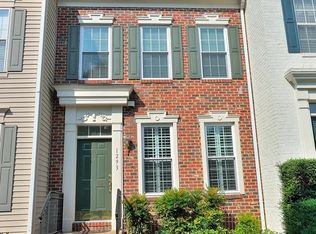 1293 Vintage Pl, Reston, VA 20194
