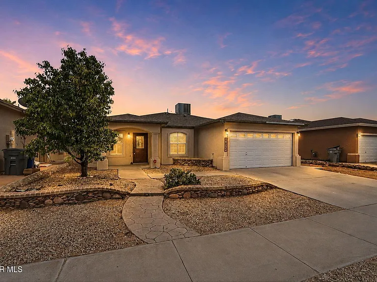 14124 Honey Point Dr — Photo 2