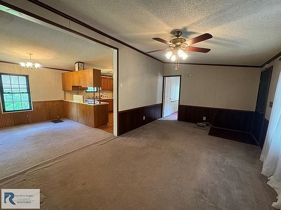 2nd image of 2979 Old Mayfield Rd