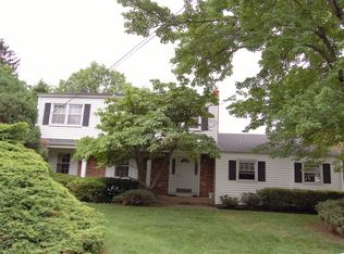 20 Calvert Ave W, Edison, NJ 08820