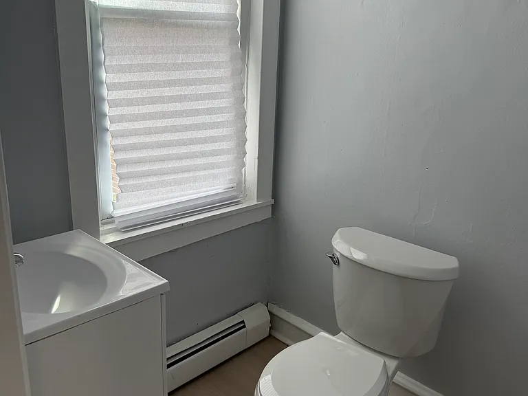 19 Stroud St — Photo 5