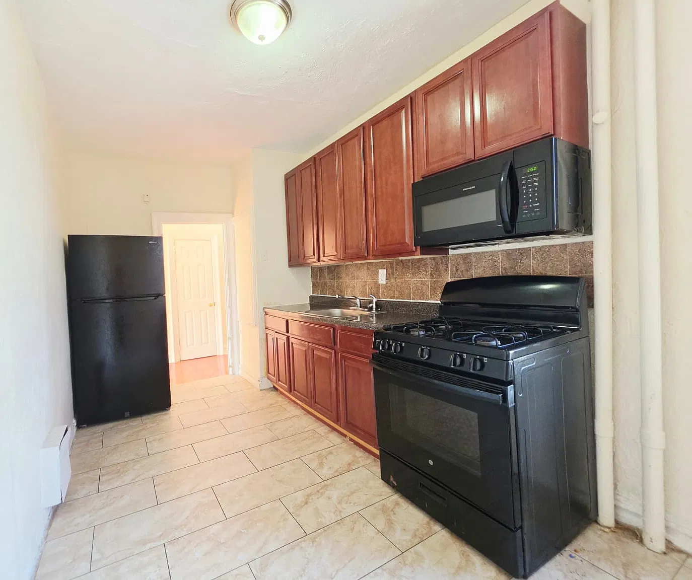 1 bed, 650 sqft, $1,625 — Photo 1