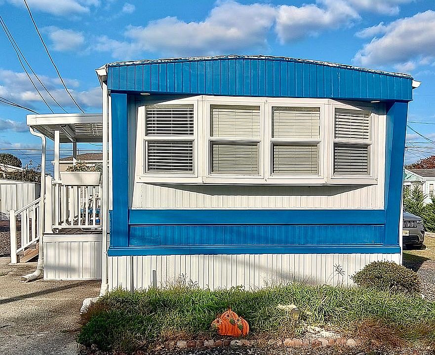 Shore Acres #50