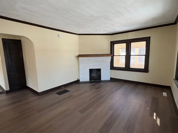 1620 Carney Ave, Rockford, IL 61103