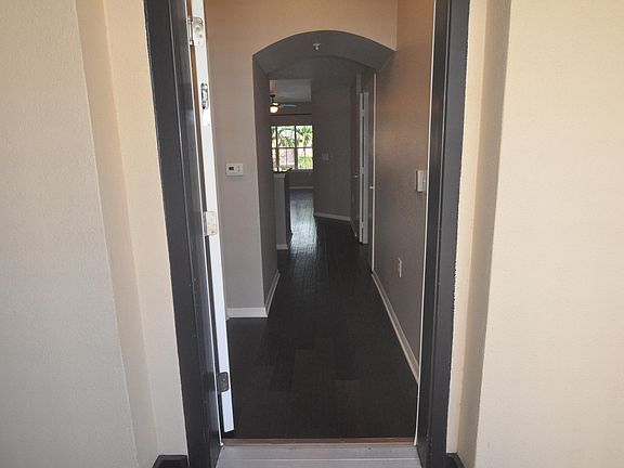 3rd image of 200 4th Ave S Unit 314
