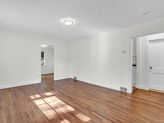 5th image of 66 Washington Street