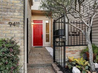9411 Denbury Way, Houston, TX 77025