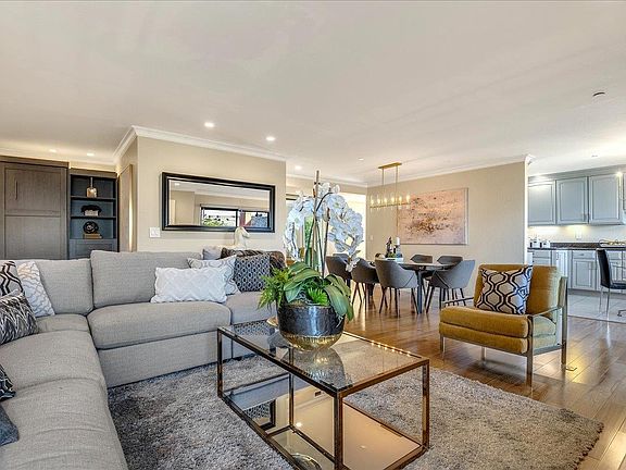 4th image of 101 2nd St APT 14