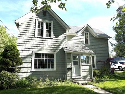 616 E 8th St, Moscow, ID, 83843