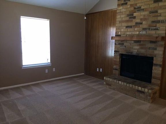 2nd image of 7762 Sable Ln