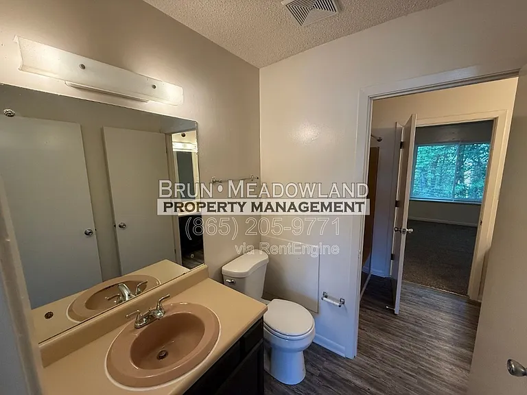 10417 Victoria Dr #C — Photo 19