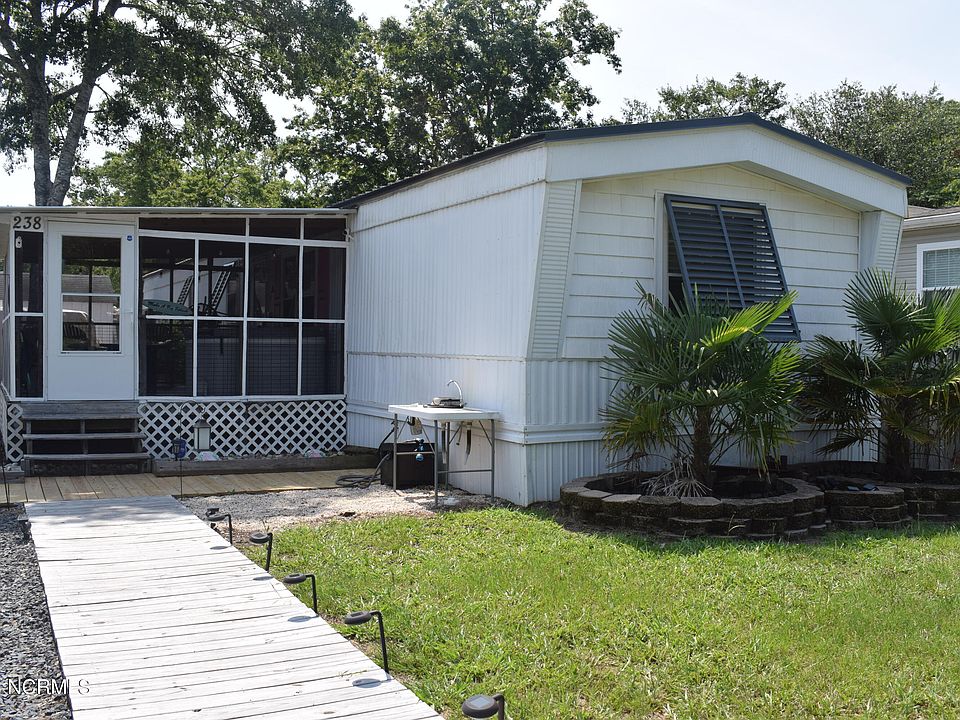 1st image of 238 NE 67th Street