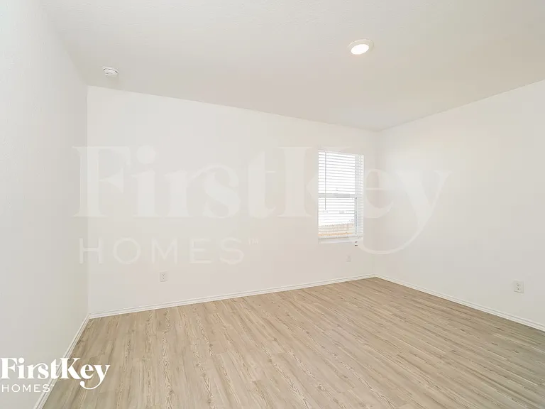 1310 Kiskadee Way — Photo 8